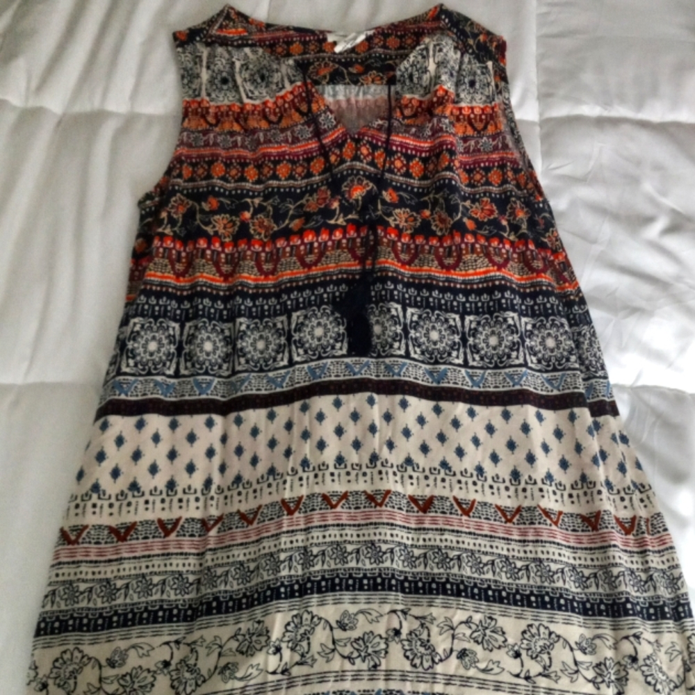 Women's dress size medium